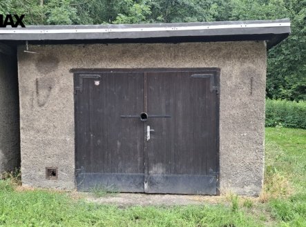 1-garaz1.jpg | Prodej - malý objekt/garáž