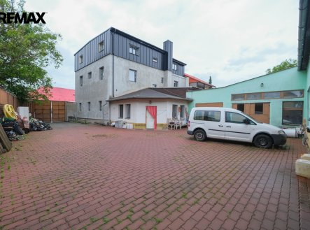 Prodej nájemního domu, 386 m²