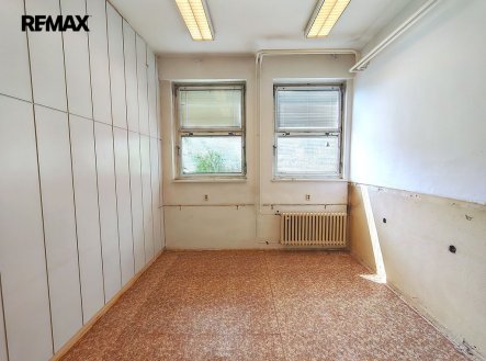 Pronájem jiné komerční nemovitosti, 50 m²