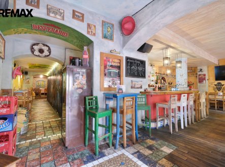 Pronájem restaurace, 141 m²