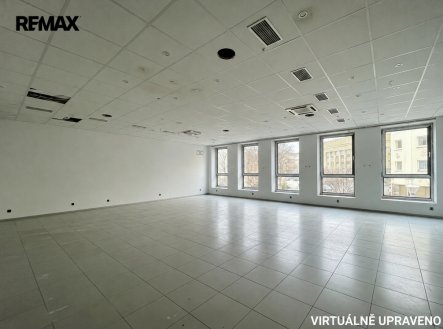 Pronájem obchodní prostory, 150 m²
