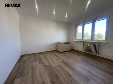 Pronájem bytu, 2+1, 57 m²