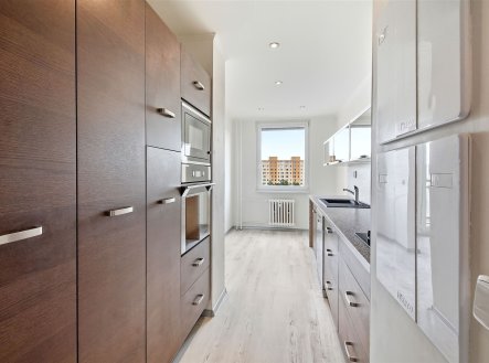 Prodej bytu, 3+1, 71 m²