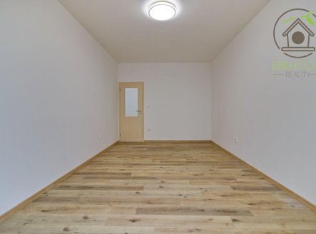 Pronájem bytu, 2+kk, 69 m²