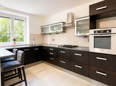 Pronájem bytu, 2+kk, 56 m²