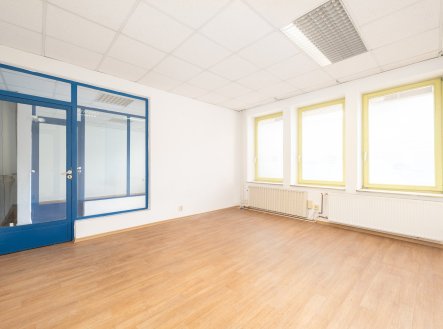 Prodej kanceláře, 179 m²