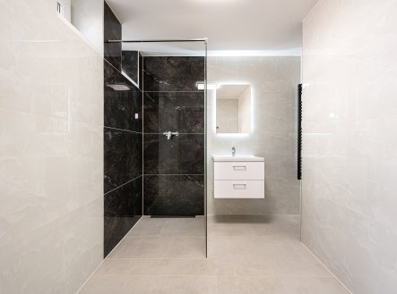 Pronájem bytu, 2+kk, 62 m²