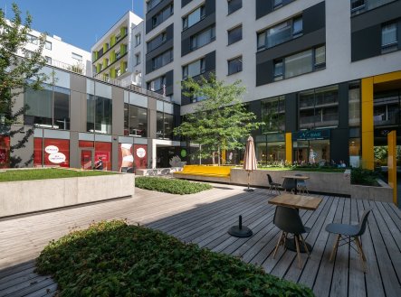 Pronájem bytu, 3+kk, 88 m²