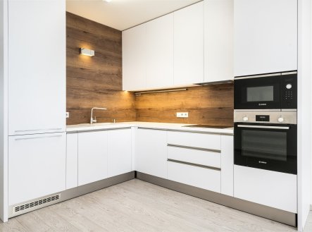 Pronájem bytu, 3+kk, 88 m²