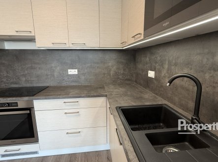 Pronájem bytu, 2+kk, 54 m²