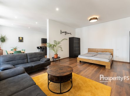 Prodej bytu, 1+kk, 72 m²
