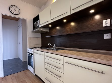 Pronájem bytu, 3+kk, 61 m²