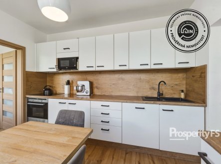 Prodej bytu, 3+1, 69 m²