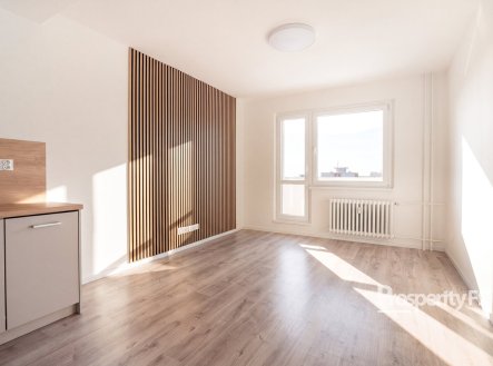 Pronájem bytu, 3+kk, 62 m²