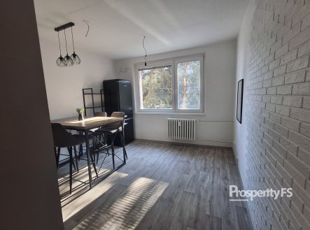 Pronájem bytu, 2+kk, 33 m²