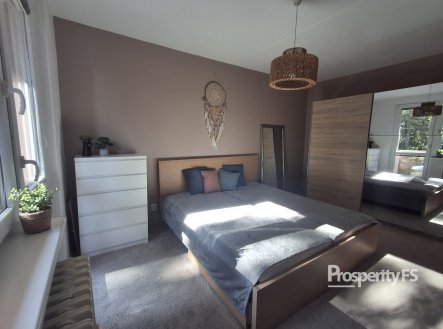 Pronájem bytu, 2+kk, 33 m²