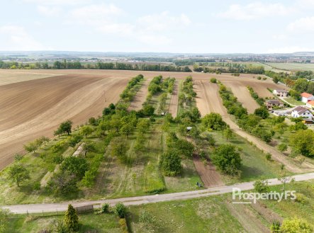 Prodej pozemku, zahrada, 832 m²