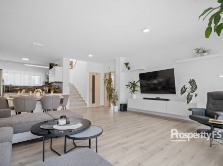 Prodej domu/vily, 176 m²