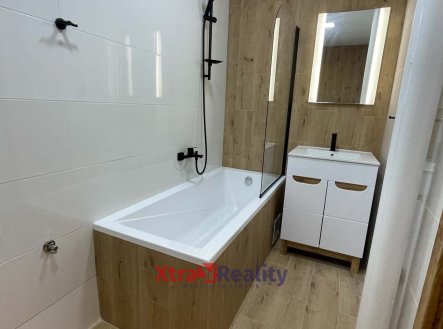 Pronájem bytu, 2+kk, 50 m²