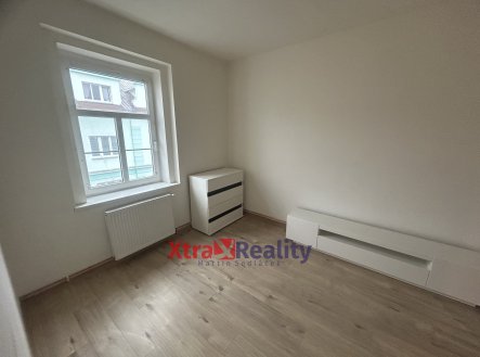 Pronájem bytu, 2+1, 57 m²