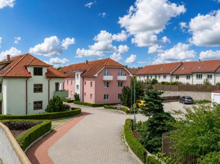 Prodej bytu, 1+kk, 82 m²