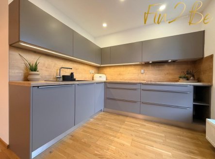 Pronájem bytu, 3+1, 103 m²