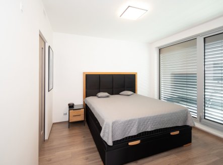 Pronájem bytu, 2+kk, 55 m²