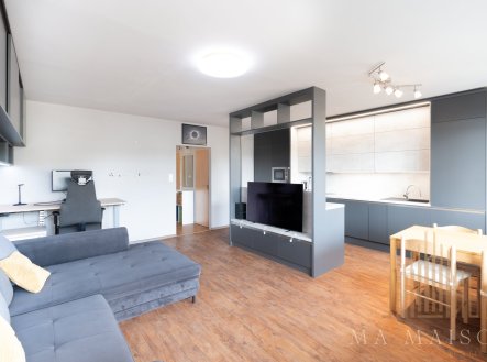 Pronájem bytu, 3+kk, 72 m² obrázek