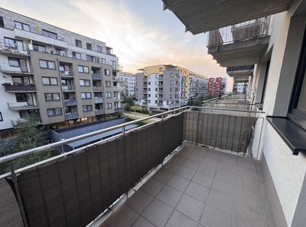 Pronájem bytu, 2+kk, 60 m²