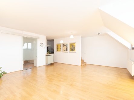 Pronájem bytu, 2+kk, 100 m²