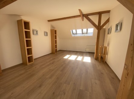 Pronájem bytu, 2+kk, 100 m²