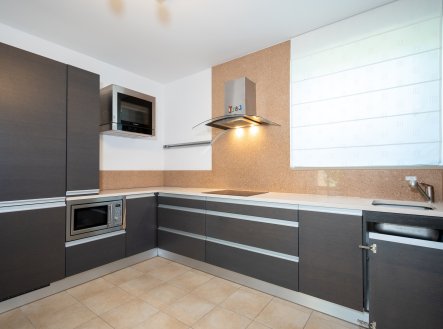 Pronájem bytu, 4+kk, 120 m²