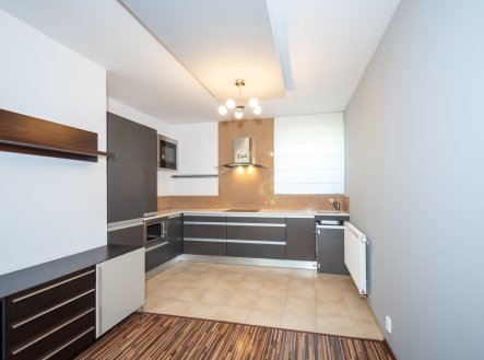 Pronájem bytu, 4+kk, 120 m²