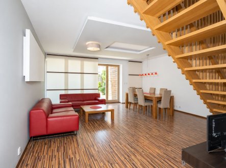 Pronájem bytu, 4+kk, 120 m²