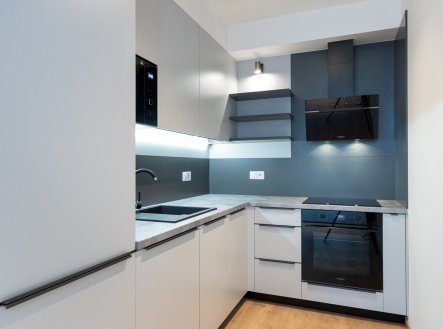 Pronájem bytu, 2+kk, 67 m²