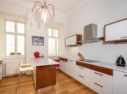 Pronájem bytu, 3+kk, 152 m²