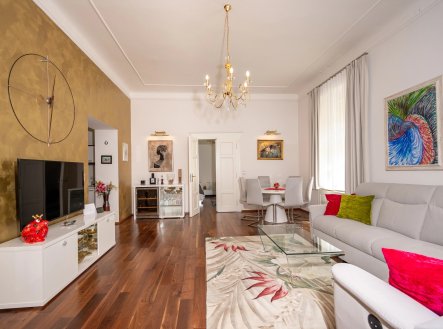 Pronájem bytu, 3+kk, 152 m²