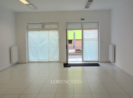 Pronájem obchodní prostory, 116 m²
