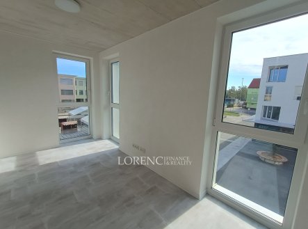 Pronájem bytu, 2+kk, 37 m²