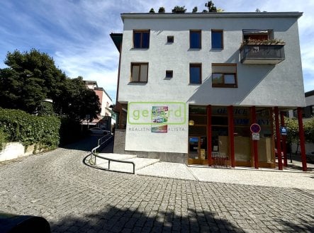 Pronájem obchodní prostory, 40 m²