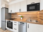 Pronájem bytu, 2+kk, 68 m²