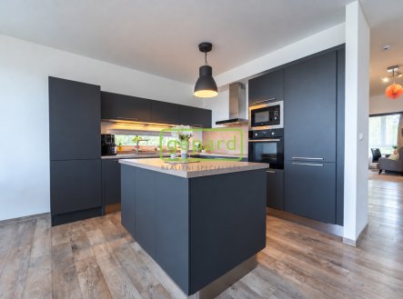 Prodej bytu, 3+kk, 121 m²