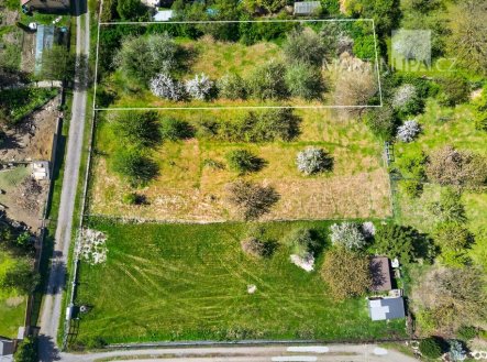 Prodej pozemku pro bydlení, 878 m²