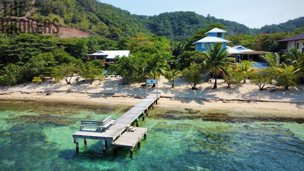Pangea Tower Camp Bay Beach