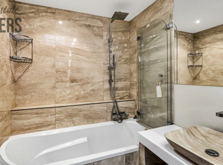 Prodej bytu, 5+kk, 147 m²