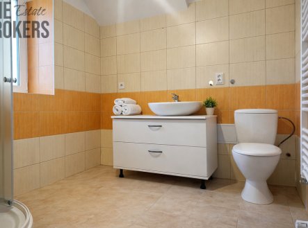 Pronájem bytu, 2+kk, 42 m²