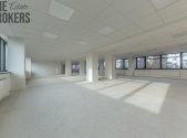 Pronájem kanceláře, 375 m²
