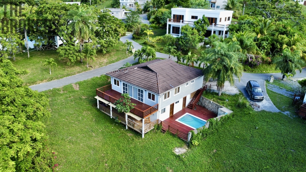 dji-fly-20251020-142900-834-1760992219185-photo-optimized.jpg