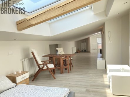 Pronájem bytu, atypický, 104 m²