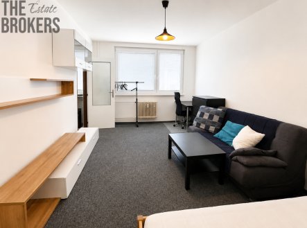Pronájem bytu, 1+kk, 33 m²